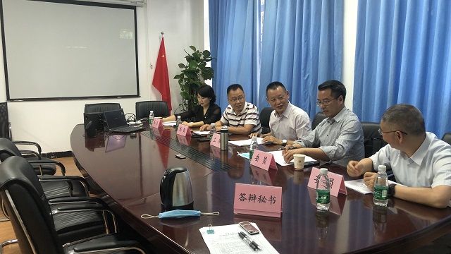 20200529香蕉视频
顺利举行硕士论文答辩（图2）.jpg